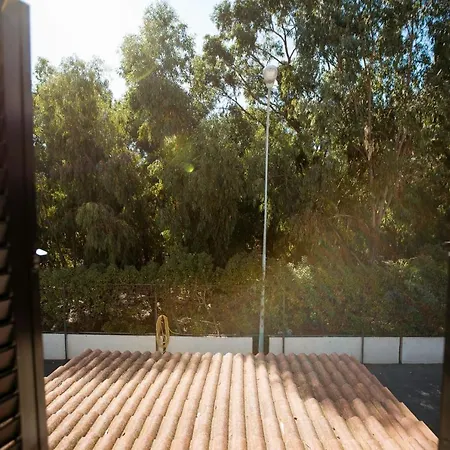 Vakantiehuis Odissea Beach House Larnaca
