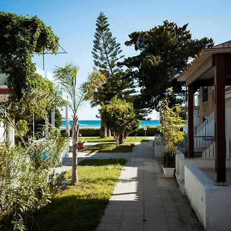 Odissea Beach House * Larnaka
